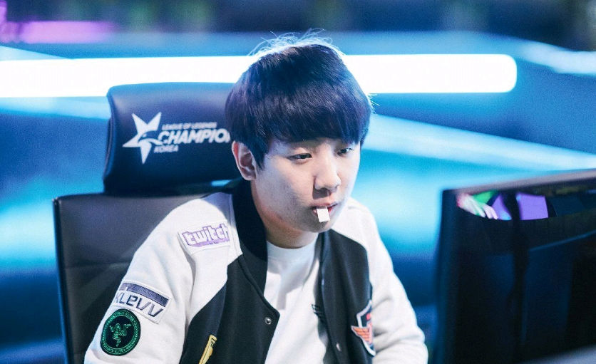 善于发现个 善于发现个