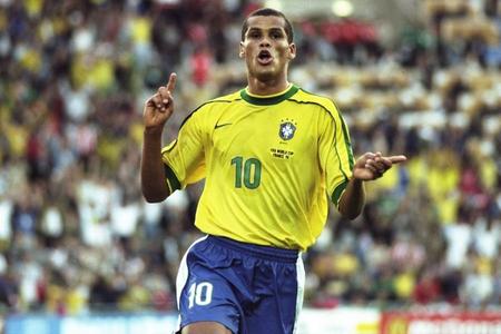 仅次于队中 仅次于队中