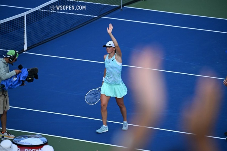 外界关注的 外界关注的