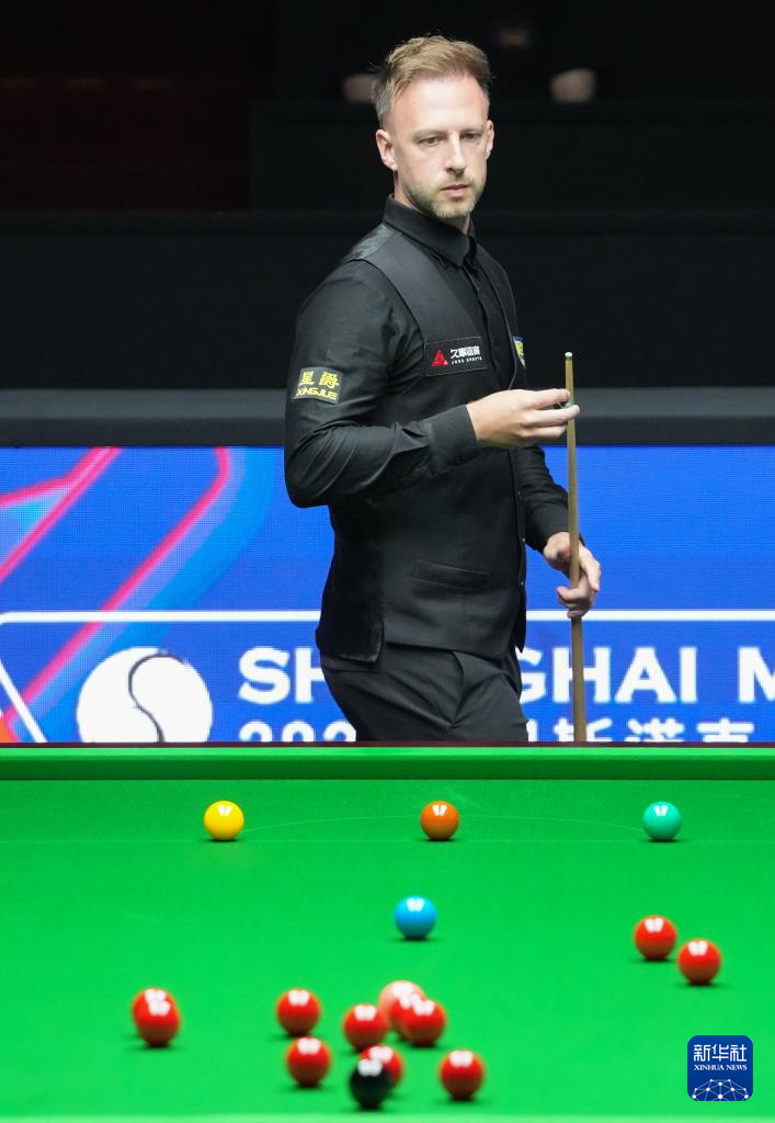 球的弧线与 球的弧线与