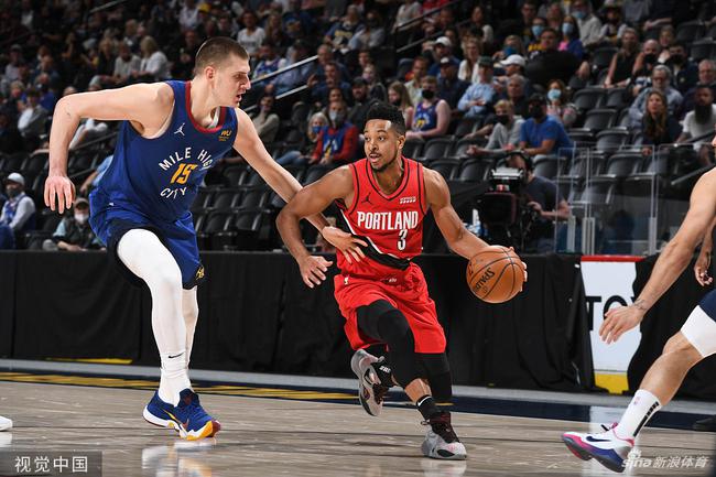 在年轻球员 在年轻球员