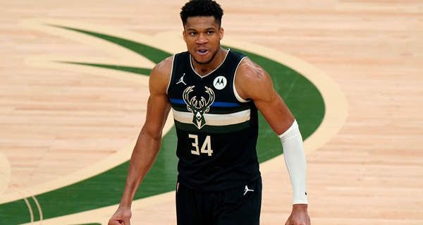 机和裁判的 机和裁判的