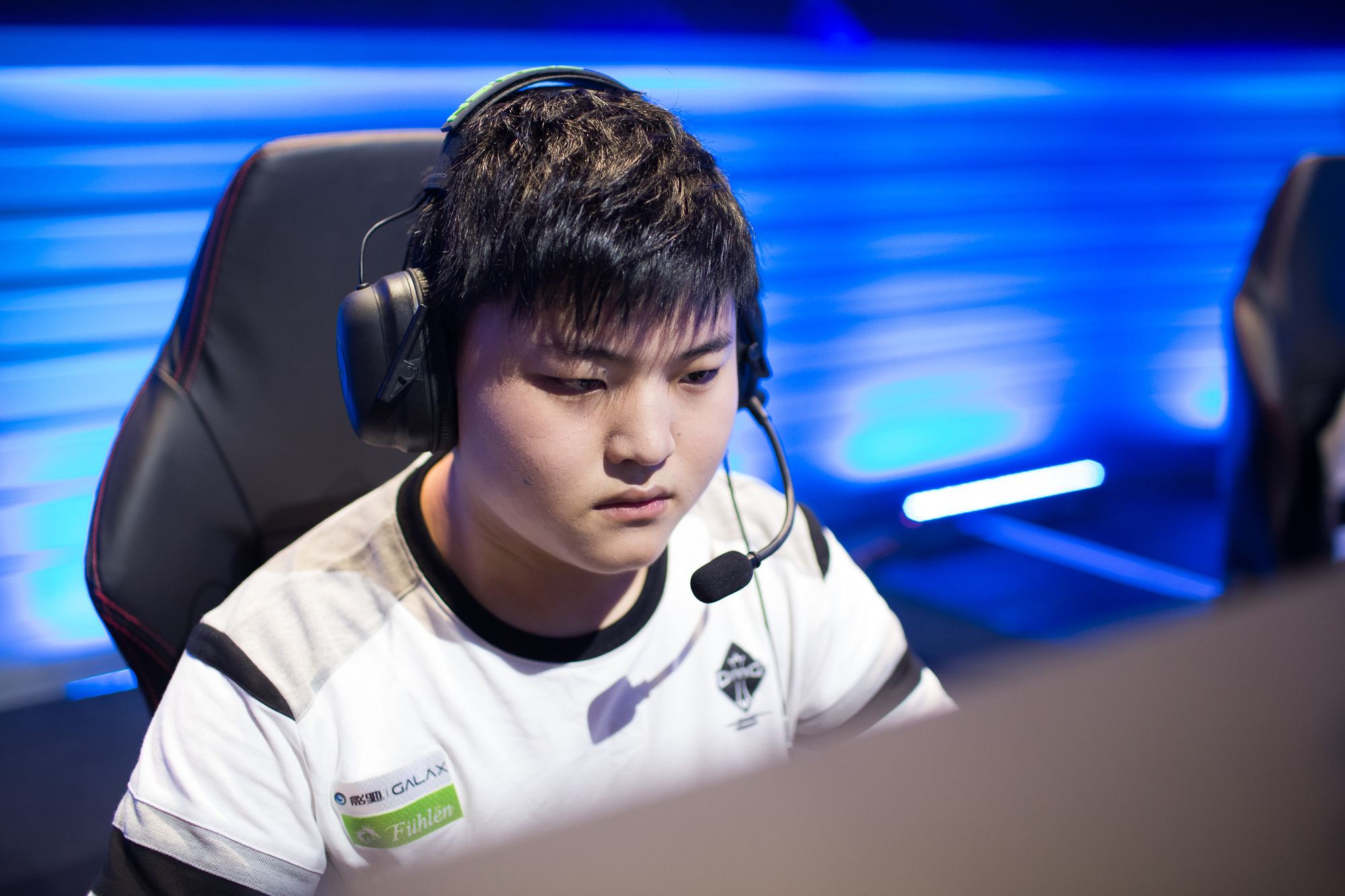 员们提供了 员们提供了